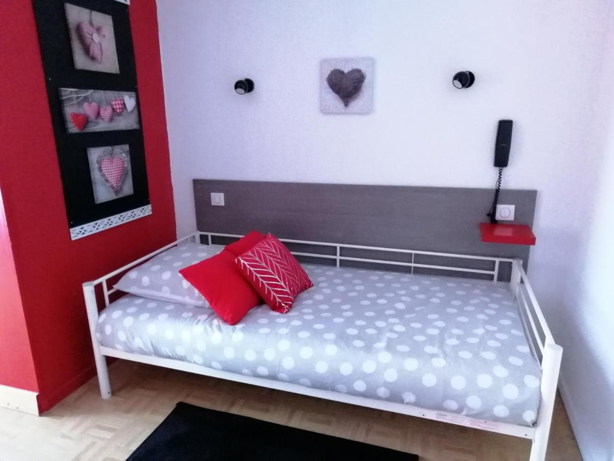 Hotel Sainte Therese Lourdes Dış mekan fotoğraf